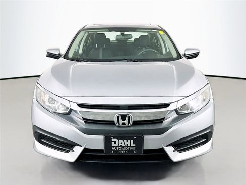 Used 2016 Honda Civic EX image 3