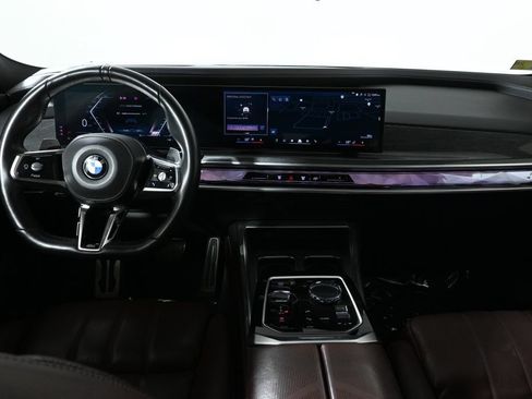 Certified 2024 BMW 760i xDrive AWD/4WD image 16