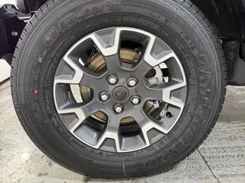 New 2026 Jeep Gladiator Sahara image 11