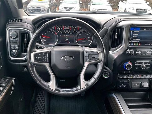 Certified 2021 Chevrolet Silverado 1500 LT Trail Boss w/ Convenience Package II image 9