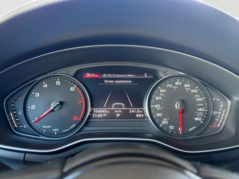 Used 2021 Audi A4 2.0T Premium w/ Convenience Package AWD/4WD image 32