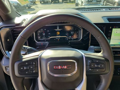 Used 2024 GMC Sierra 1500 SLT w/ SLT Premium Plus Package image 19