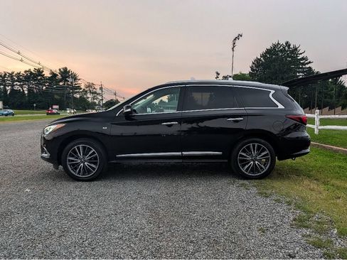 Used 2019 INFINITI QX60 Luxe w/ Sensory Package AWD/4WD image 8