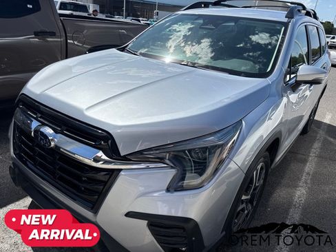 Used 2023 Subaru Ascent Limited AWD/4WD image 12