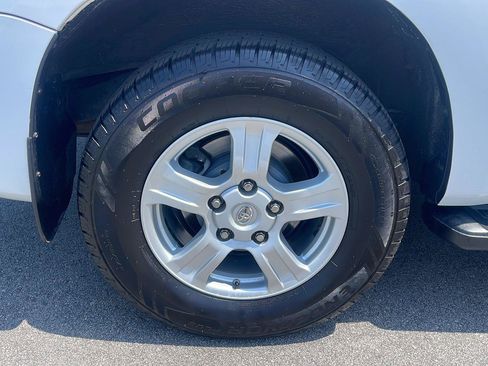 Used 2016 Toyota Sequoia SR5 w/ Premium Package AWD/4WD image 11