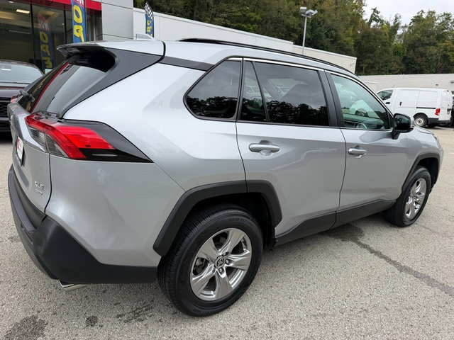 Certified 2025 Toyota RAV4 XLE AWD/4WD image 4