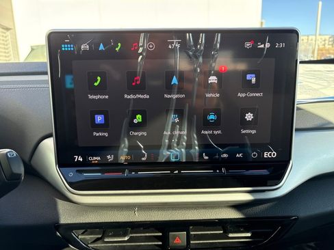 New 2026 Volkswagen ID.4 Pro image 18