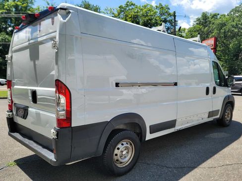 Used 2019 RAM ProMaster 2500 w/ Interior Convenience Group FWD image 2