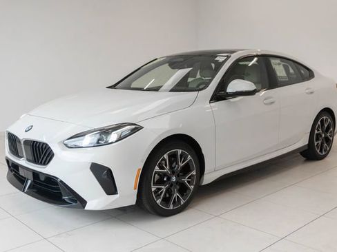 Used 2025 BMW 228i xDrive AWD/4WD image 6