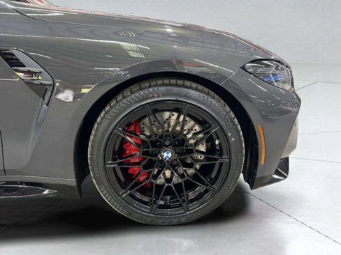 Used 2021 BMW M4 Competition w/ M Carbon Exterior Package image 39