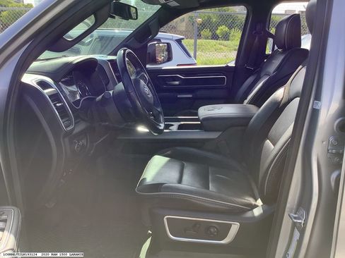 Used 2020 RAM 1500 Laramie w/ Sport Appearance Package RWD image 8