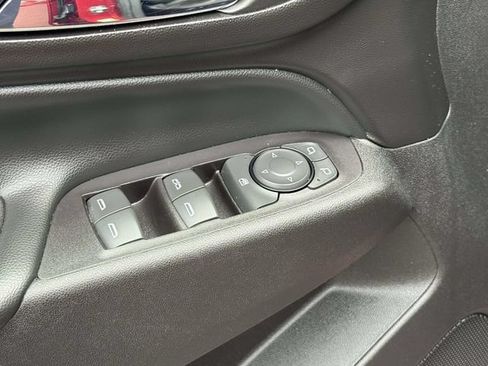 Certified 2018 Chevrolet Equinox LT FWD image 10