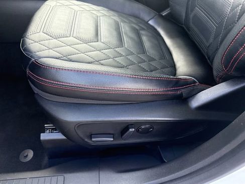 Used 2023 Ford Escape ST-Line Elite w/ Premium Technology Package image 11