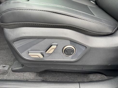 New 2027 Kia Telluride S image 13