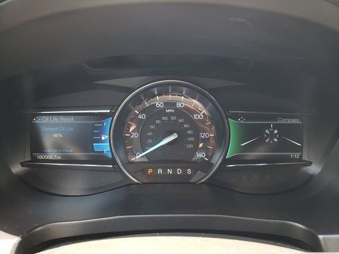 Used 2018 Ford Explorer XLT w/ Equipment Group 201A AWD/4WD image 15
