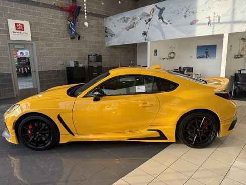 New 2026 Toyota GR86 YUZU Limited image 1