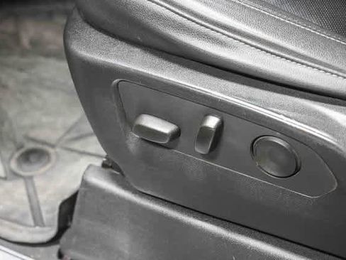 Used 2023 Chevrolet Silverado 1500 LTZ image 19