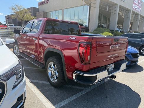 Used 2025 GMC Sierra 1500 SLT w/ SLT Premium Plus Package AWD/4WD image 5