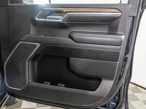 Used 2023 Chevrolet Silverado 1500 LT image 49