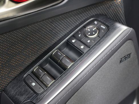 Used 2025 Lexus GX 550 w/ Accessory Package (2T) AWD/4WD image 7