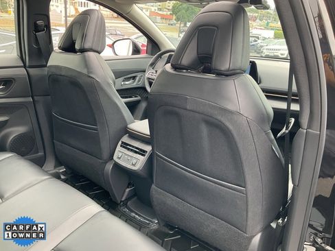 Used 2023 Nissan Ariya AWD image 57