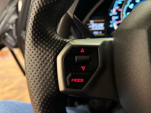 Used 2012 Lamborghini Aventador LP 700-4 image 36