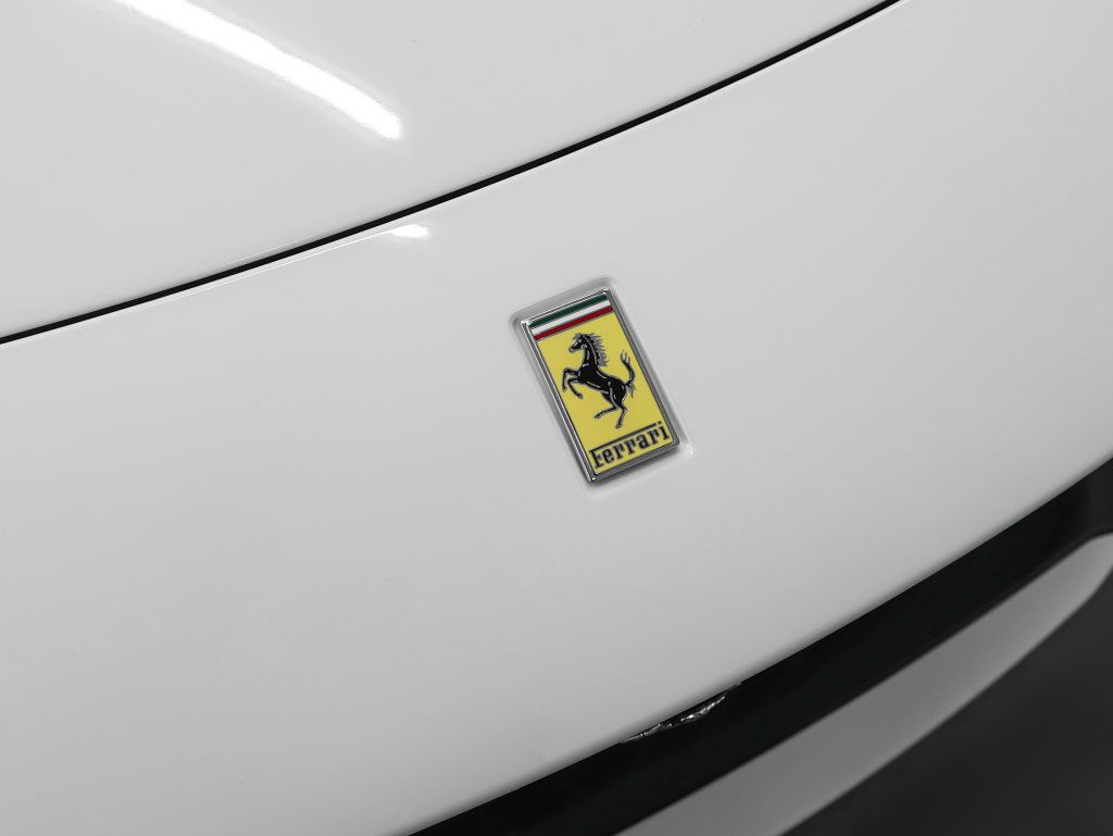 Certified 2023 Ferrari Roma RWD image 12