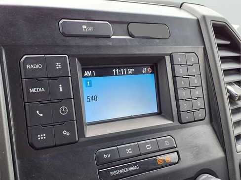 Used 2022 Ford F550 2WD Regular Cab Super Duty image 18