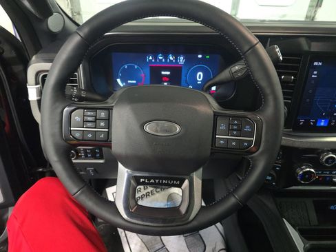 Used 2026 Ford F250 Platinum image 9
