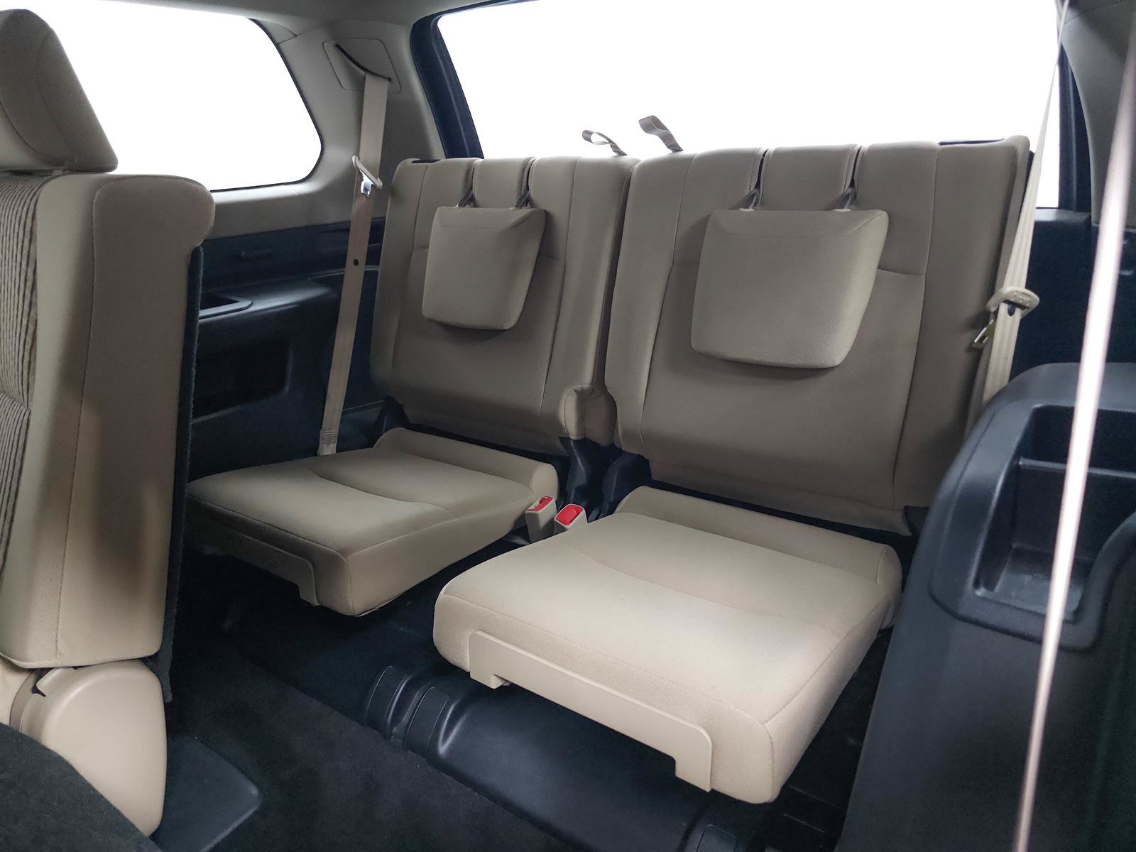 Certified 2016 Toyota 4Runner SR5 AWD/4WD image 9