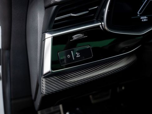 Used 2022 Audi RS Q8 4.0T image 58