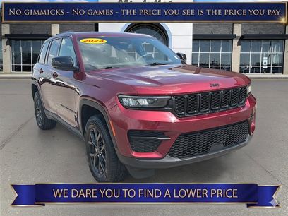 Used 2024 Jeep Grand Cherokee Altitude