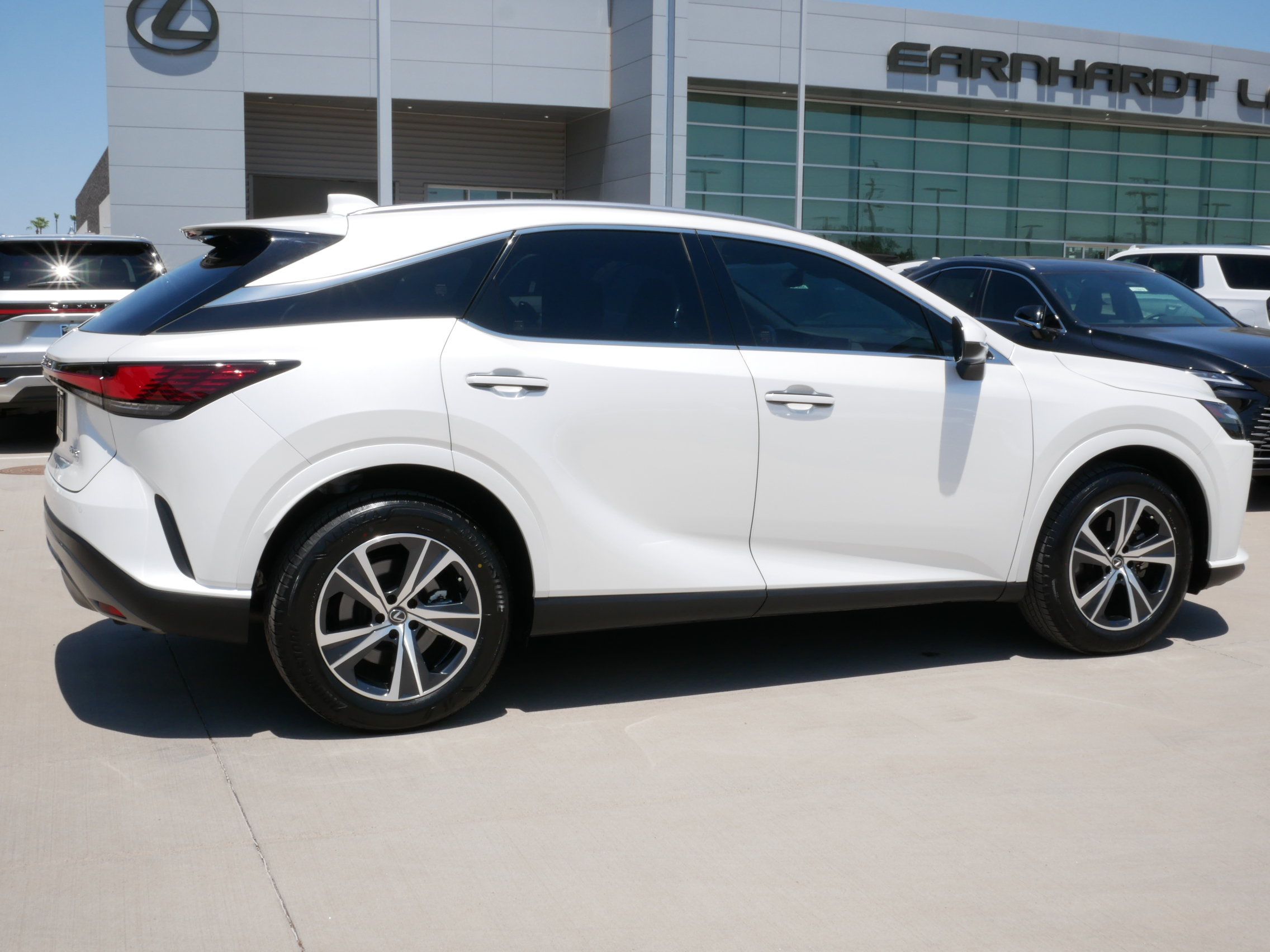 Used 2023 Lexus RX 350 Premium FWD image 11