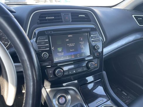 Used 2017 Nissan Maxima SR image 26