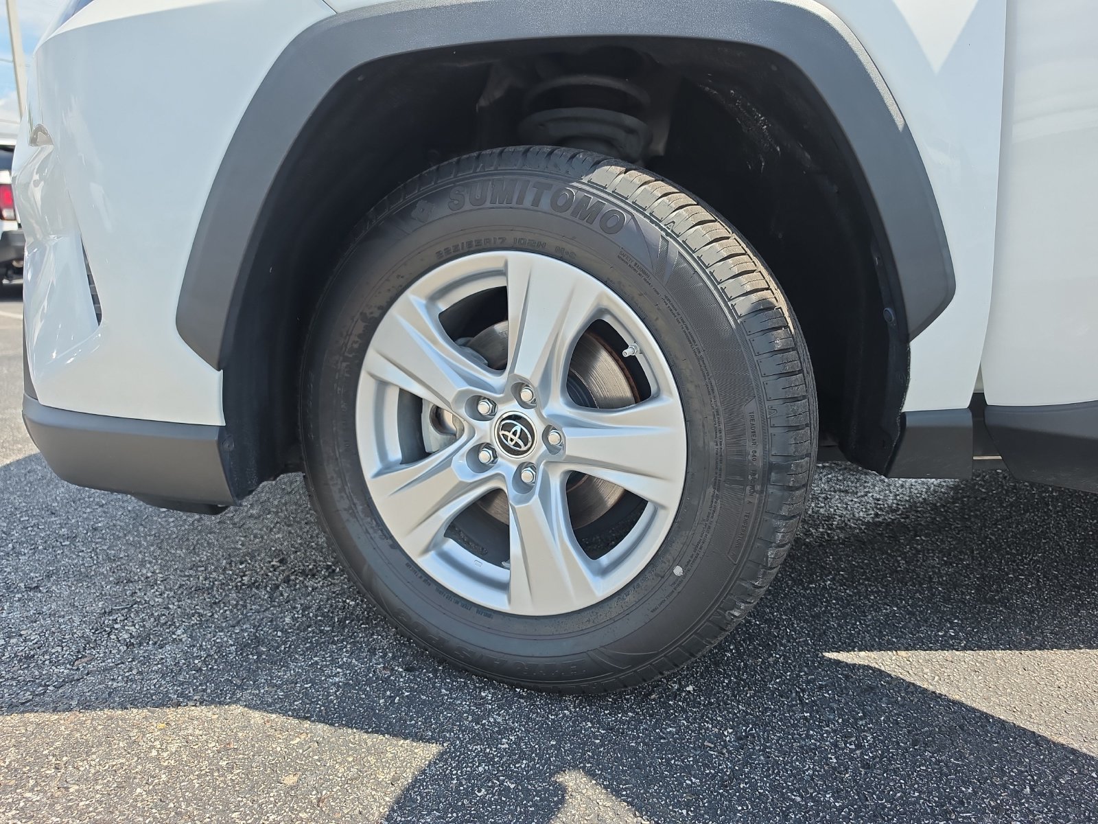 Used 2019 Toyota RAV4 XLE w/ Convenience Package AWD/4WD image 29