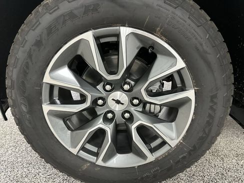 New 2026 Chevrolet Silverado 1500 RST AWD/4WD image 16