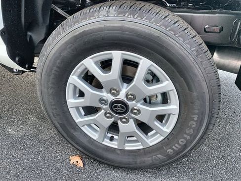 New 2026 Toyota Tacoma SR5 image 34