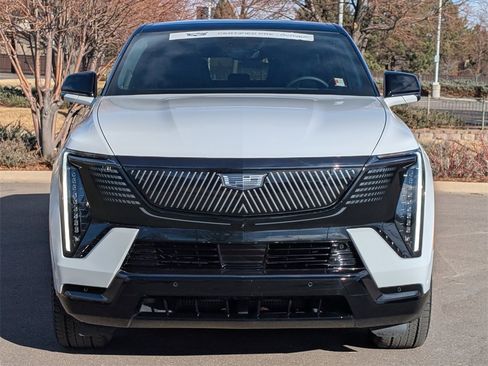 Used 2025 Cadillac Escalade IQ Sport 2 image 7