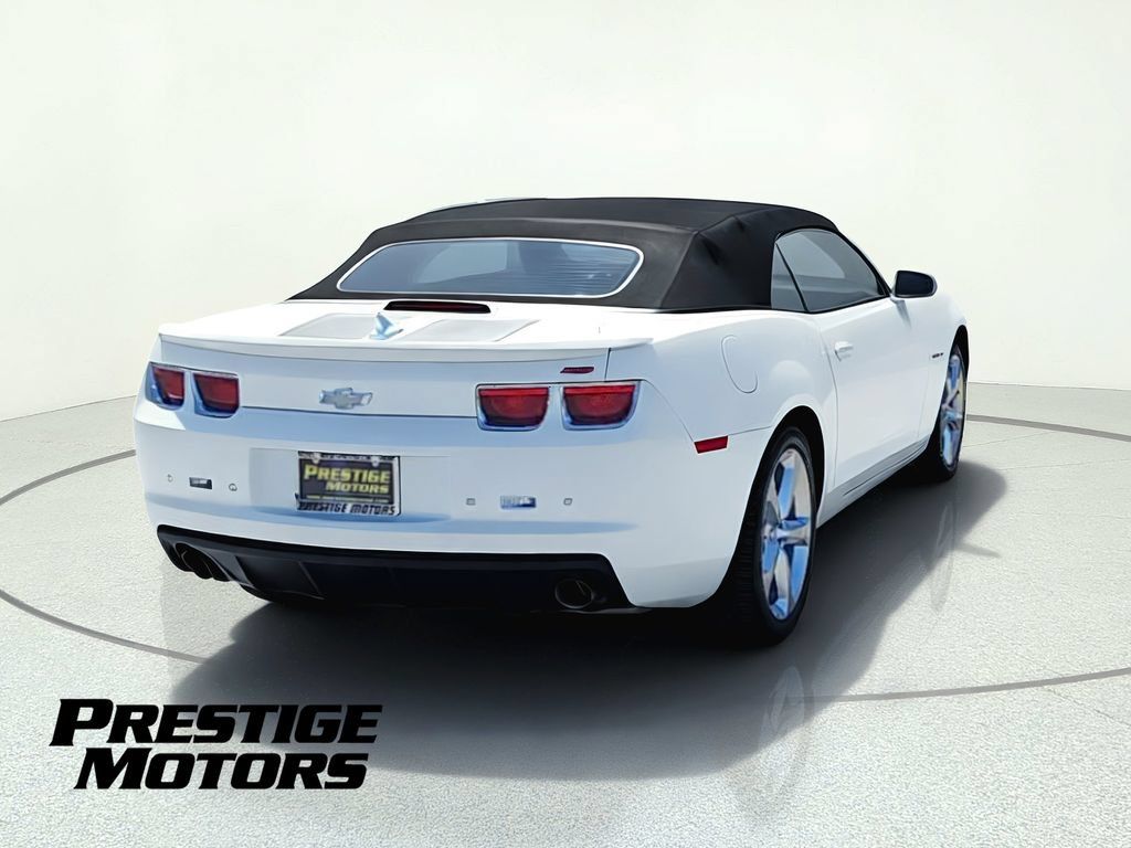 Used 2011 Chevrolet Camaro SS w/ RS Package RWD image 7