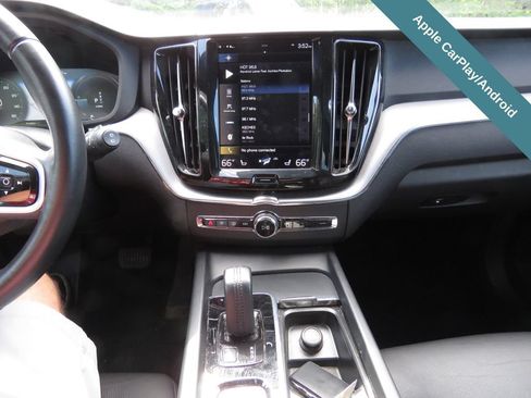 Used 2020 Volvo XC60 T8 Momentum AWD/4WD image 26