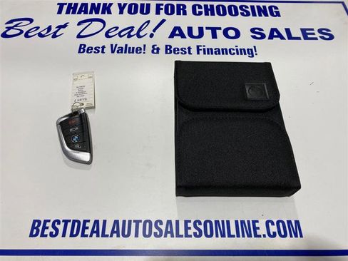 Used 2020 BMW 330i xDrive Sedan w/ Premium Package image 27