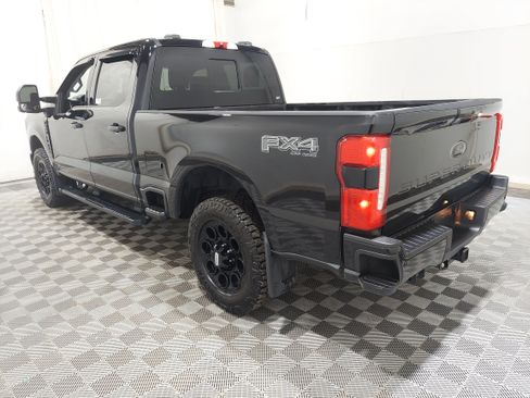 Used 2024 Ford F250 Lariat w/ Lariat Ultimate Package AWD/4WD image 2