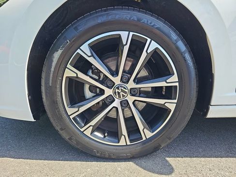 Used 2023 Volkswagen Jetta Sport FWD image 23