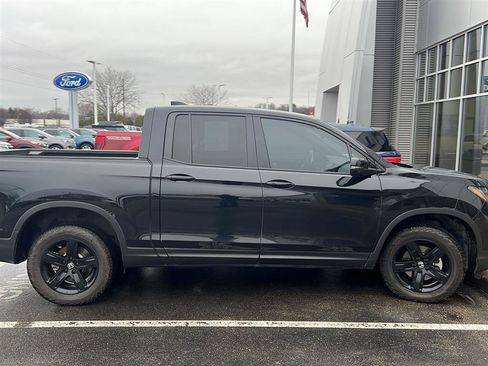 Used 2023 Honda Ridgeline Black Edition image 3