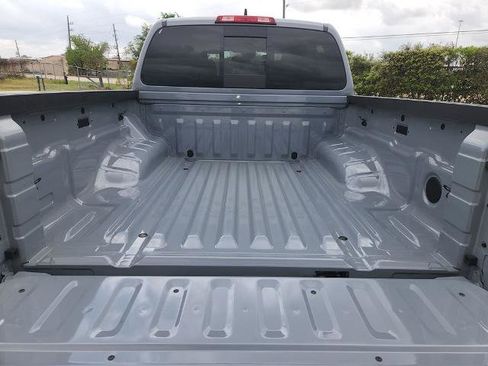 Certified 2025 Nissan Frontier Pro-X RWD image 13