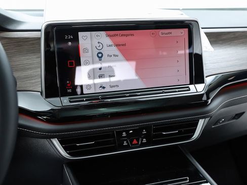 New 2026 Volkswagen Atlas SEL image 25