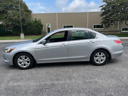 Used 2010 Honda Accord LX-P image 19