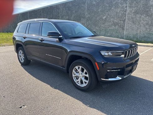Used 2023 Jeep Grand Cherokee L Limited w/ Luxury Tech Group II AWD/4WD image 1