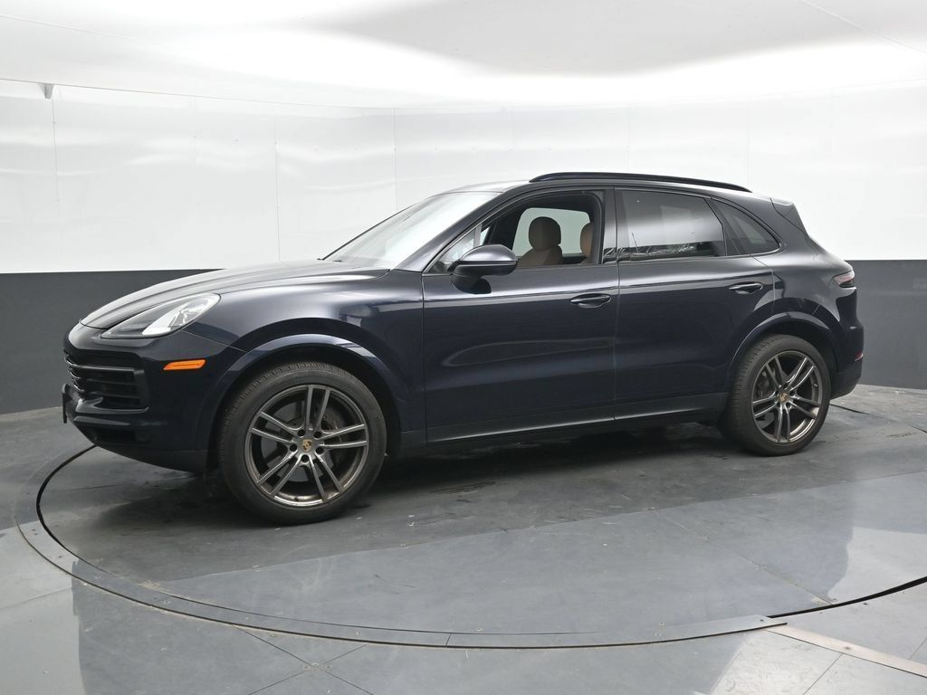 Used 2023 Porsche Cayenne AWD/4WD image 8