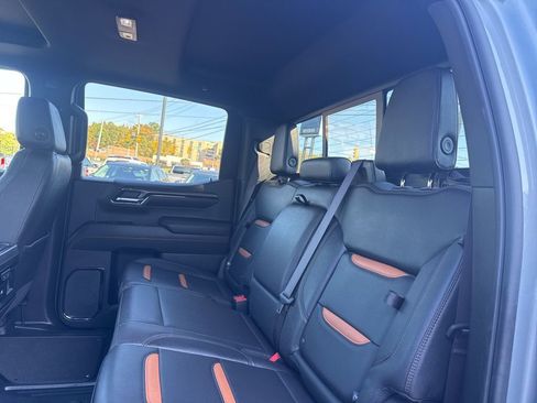 Used 2023 GMC Sierra 1500 AT4 w/ AT4 Preferred Package image 25